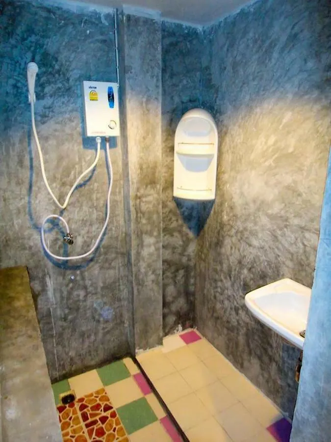 Booking Center Guesthouse Koh Tao